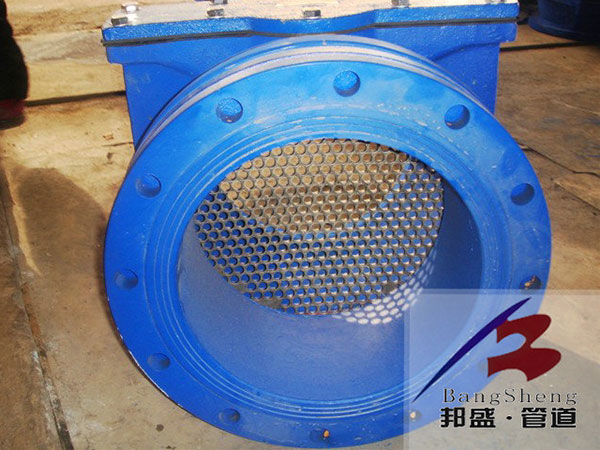 濾網(wǎng)伸縮器與普通鋼制伸縮器有何區(qū)別？